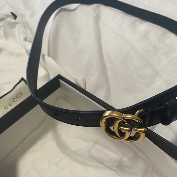 Gucci Leather Belt with Double G Buckle - Picture 4 of 8